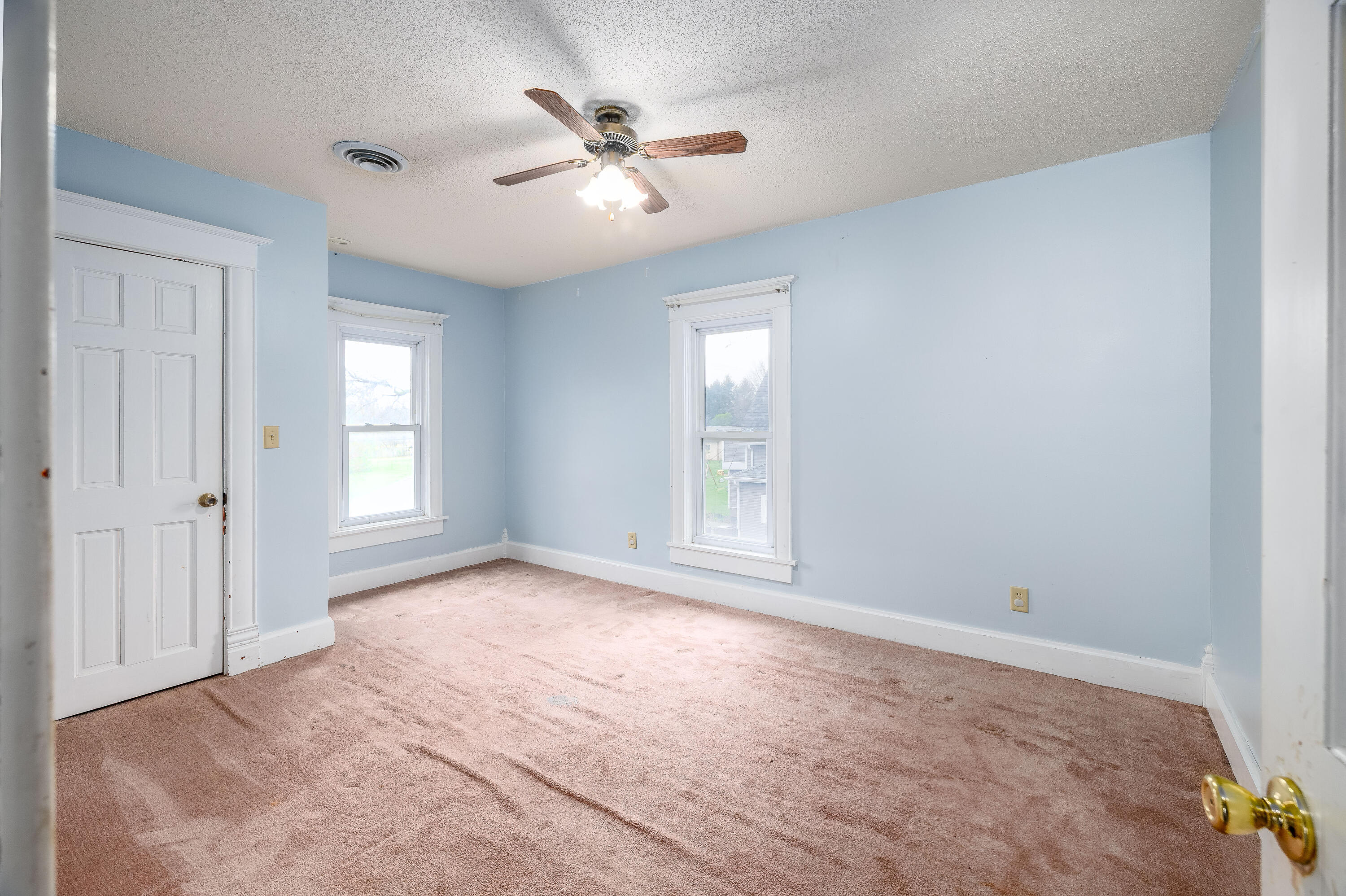 321 East Main Street Brook, IN 47922 - Photo 30 of 44 3000x1997