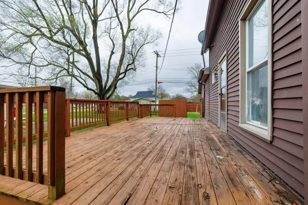 $179,900 | 321 East Main Street, Brook, IN 47922