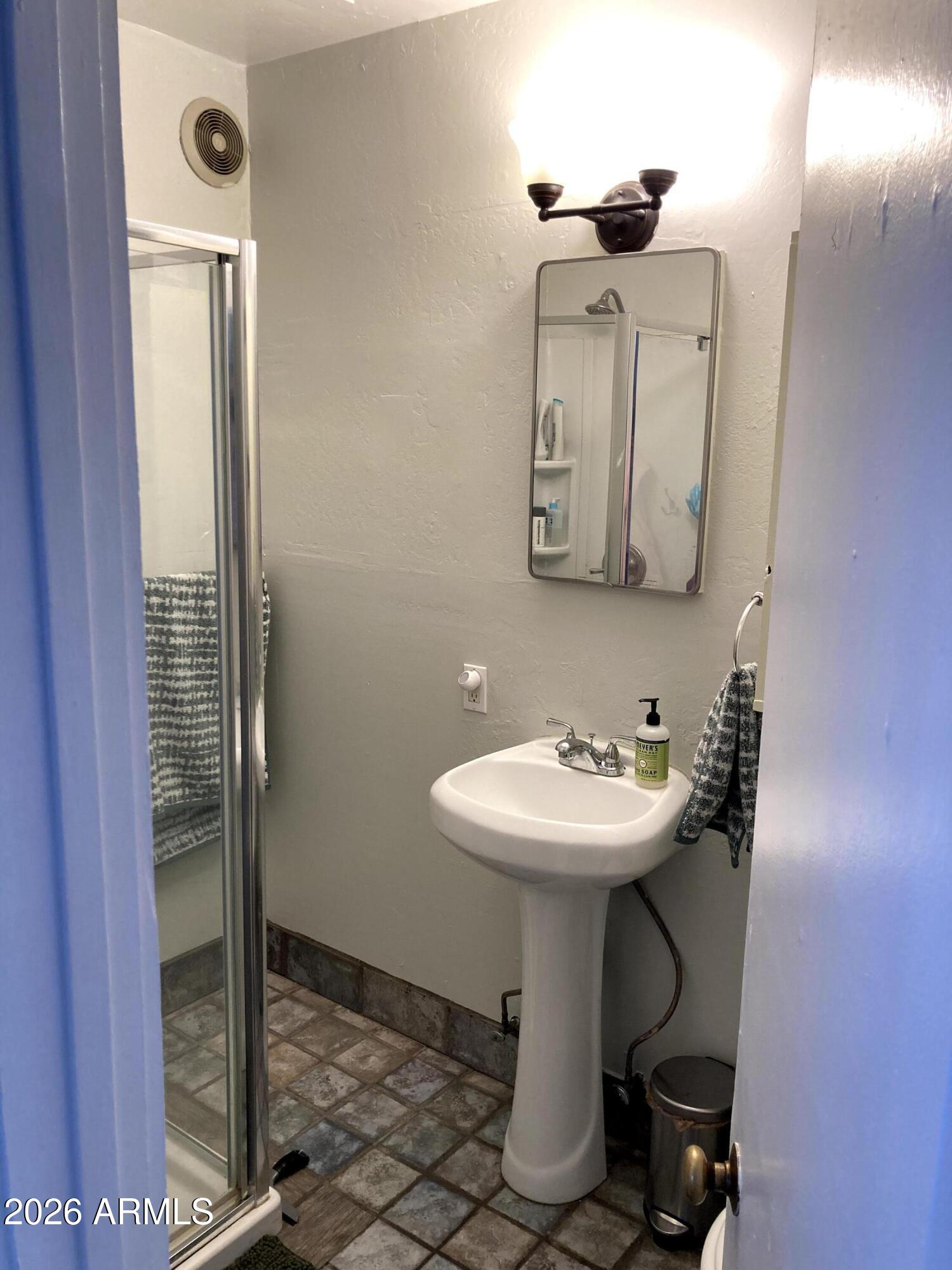 1110 East Coronado Road Phoenix, AZ 85006 - Photo 21 of 25 1138_i