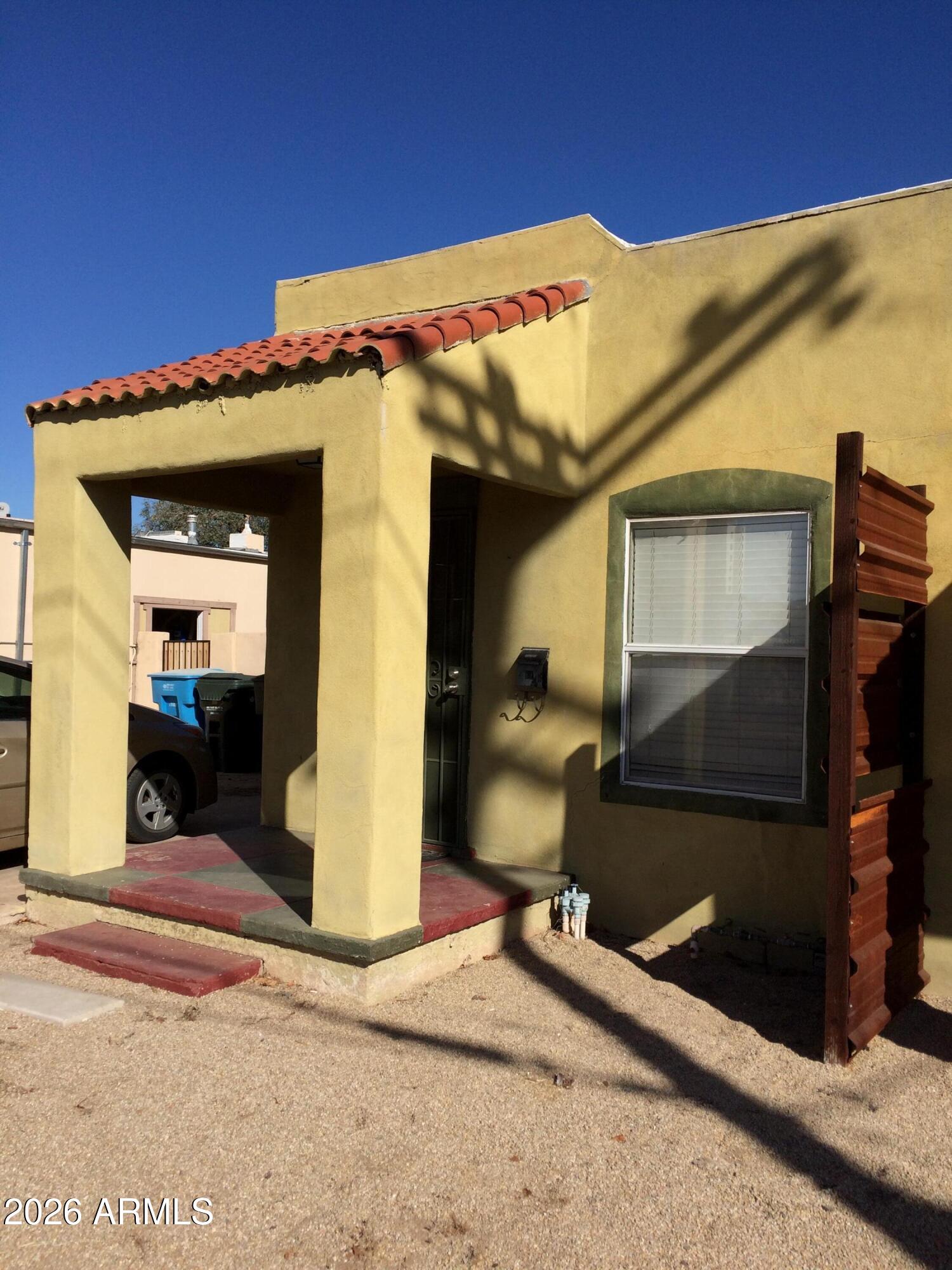 1110 East Coronado Road Phoenix, AZ 85006 - Photo 3 of 25 IMG_4775