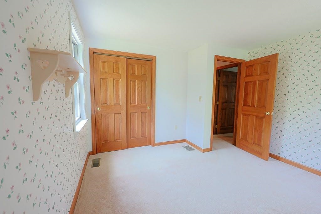 139 Farley Road Hollis, NH 03049 - Photo 16 of 39