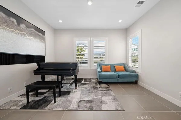$8,600 | 231 Huckleberry, Lake Forest, CA 92630