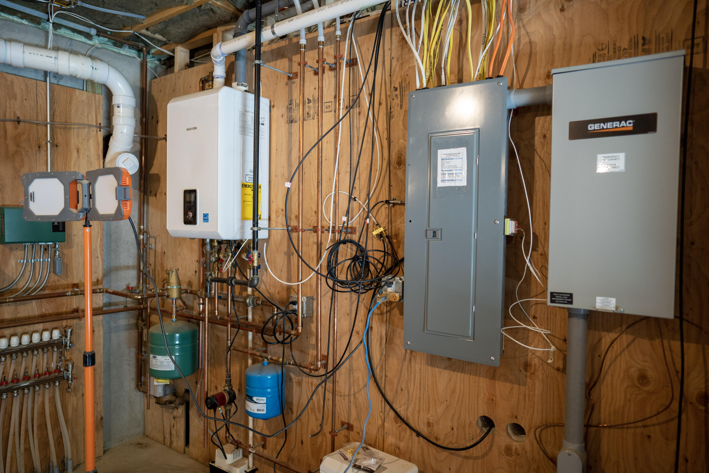 131 Old Barnstable Road Mashpee, MA 02649 - Photo 57 of 93 131 9595959