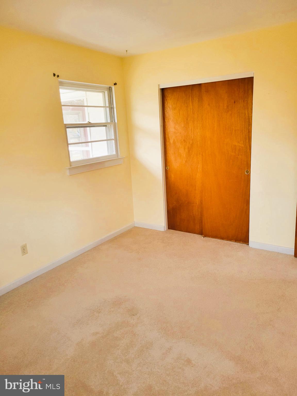 24 Nestler Road Bridgeton, NJ 08302 - Photo 17 of 41 an empty room with windows