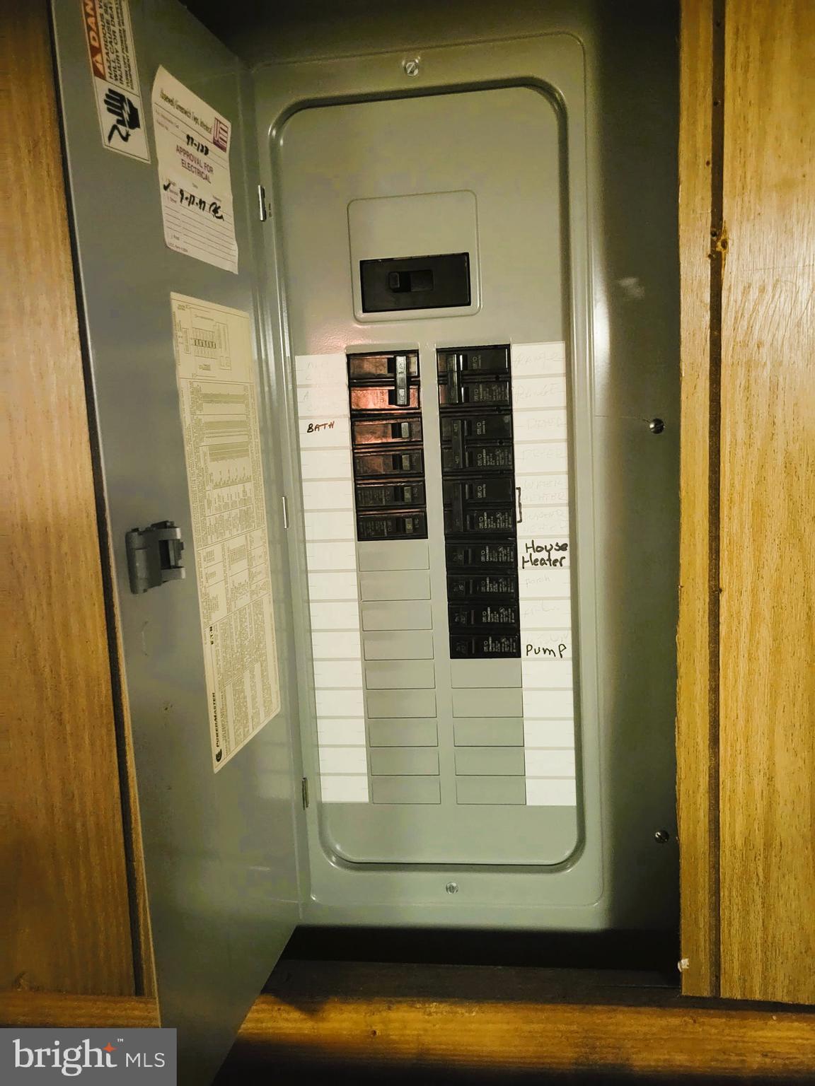 24 Nestler Road Bridgeton, NJ 08302 - Photo 39 of 41 a view of a door of the house