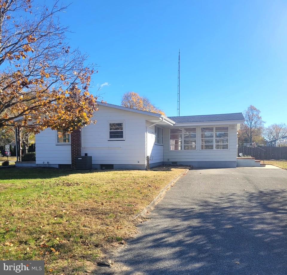 24 Nestler Road Bridgeton, NJ 08302 - Photo 7 of 41 a house view with a outdoor space