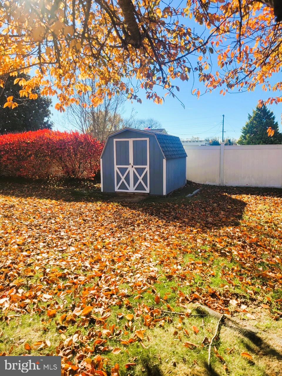 24 Nestler Road Bridgeton, NJ 08302 - Photo 8 of 41 a backyard of a house