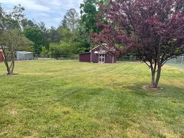 105 Highland Road Gretna, VA 24557 - Photo 5 of 30 Gallery Image 5