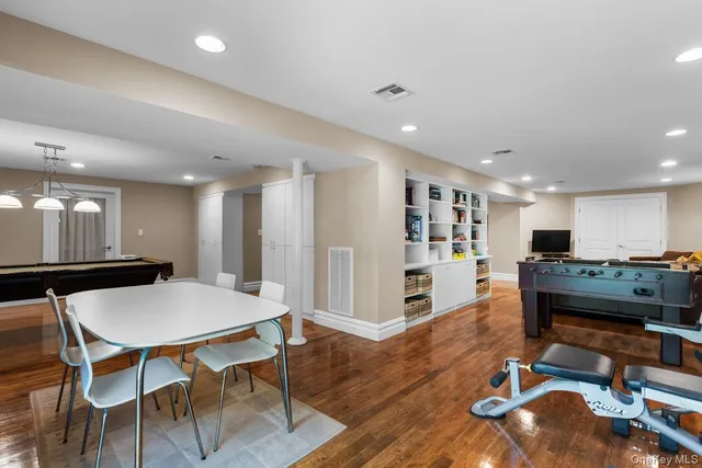 a view of a living room