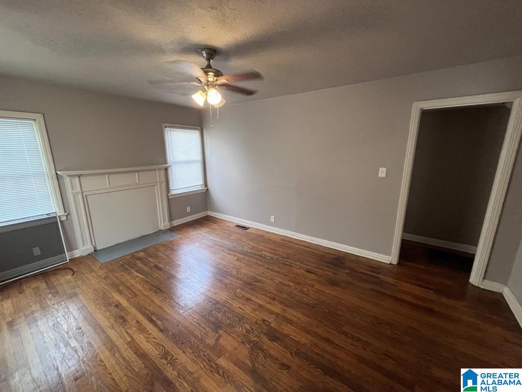 1236 18th Way Southwest Birmingham, AL 35211 - Photo 3 of 8