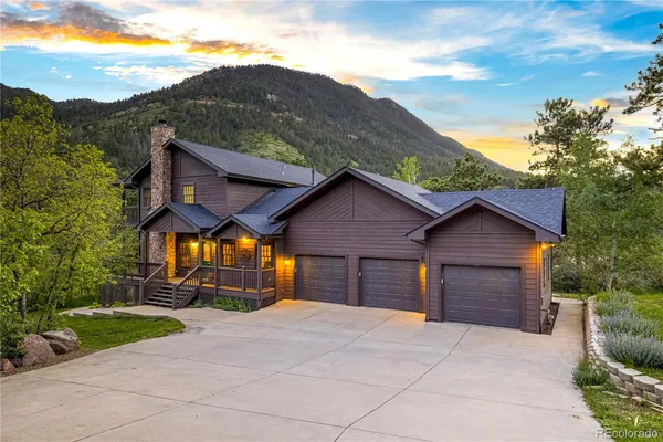 $795,000 | 4660 Hagerman Road, Cascade, CO 80809
