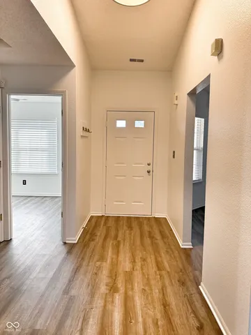 $1,800 | 776 Alvey Court, Greenwood, IN 46143