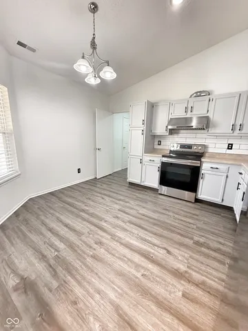 $1,800 | 776 Alvey Court, Greenwood, IN 46143