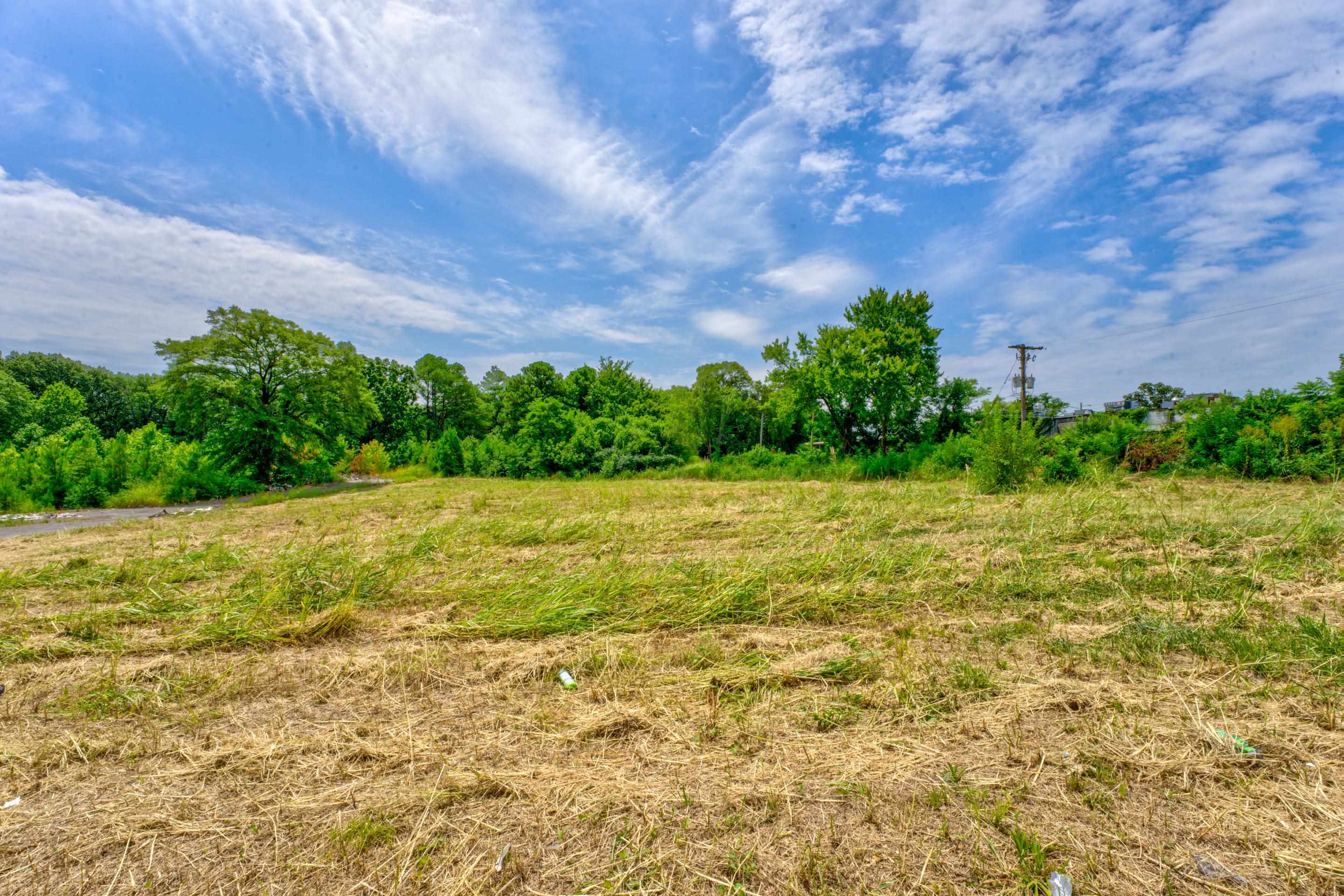 2323 Dwight Road Memphis, TN 38114 - Photo 2 of 4 Gallery Image 2
