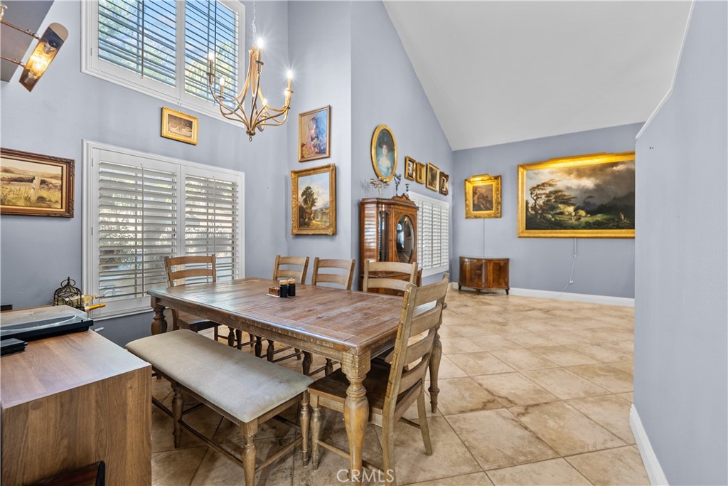 27712 Lonestar Place Castaic, CA 91384 - Photo 6 of 35