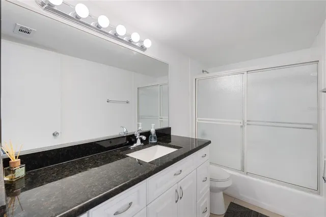 $224,900 | 2617 Cove Cay Drive, Unit 604, Clearwater, FL 33760