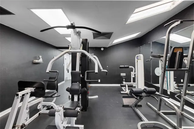 $224,900 | 2617 Cove Cay Drive, Unit 604, Clearwater, FL 33760