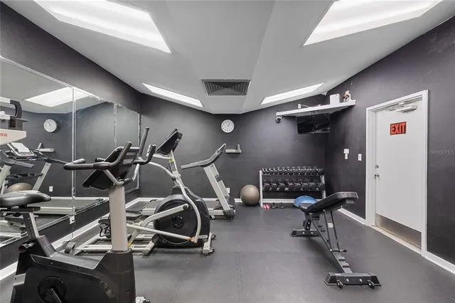 $224,900 | 2617 Cove Cay Drive, Unit 604, Clearwater, FL 33760