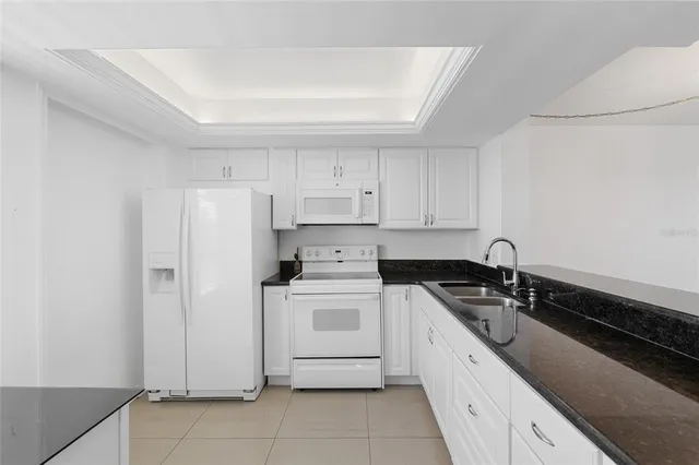 $224,900 | 2617 Cove Cay Drive, Unit 604, Clearwater, FL 33760