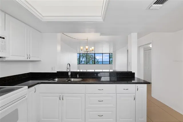 $224,900 | 2617 Cove Cay Drive, Unit 604, Clearwater, FL 33760