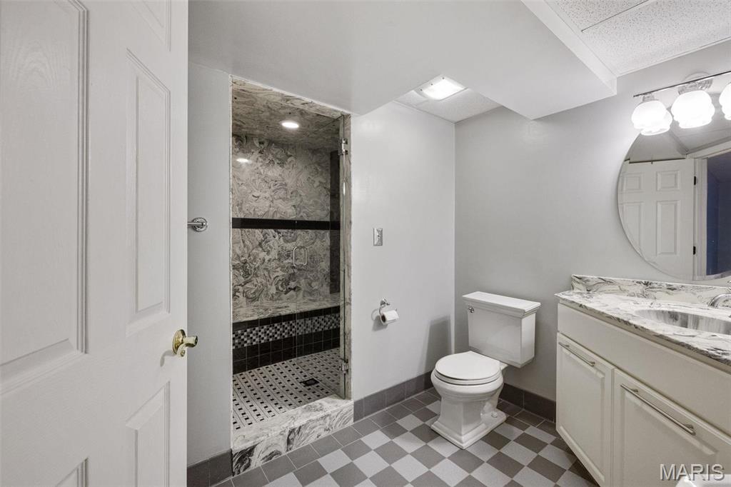 1736 Debra Arnold, MO 63010 - Photo 36 of 49