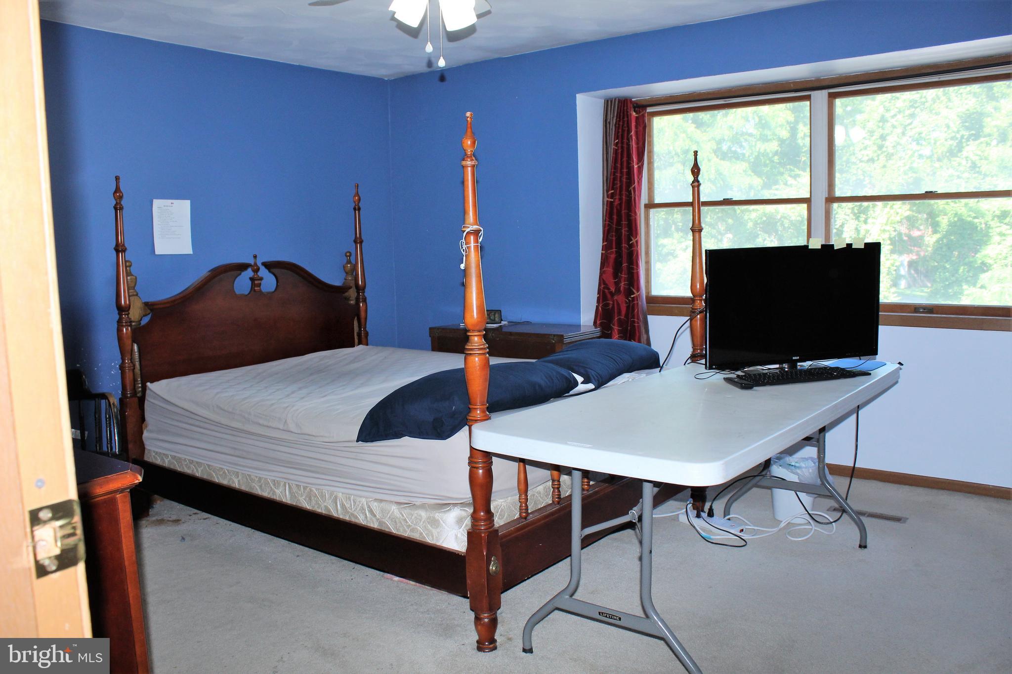 574 Valley Road Enola, PA 17025 - Photo 5 of 8 Gallery Image 5