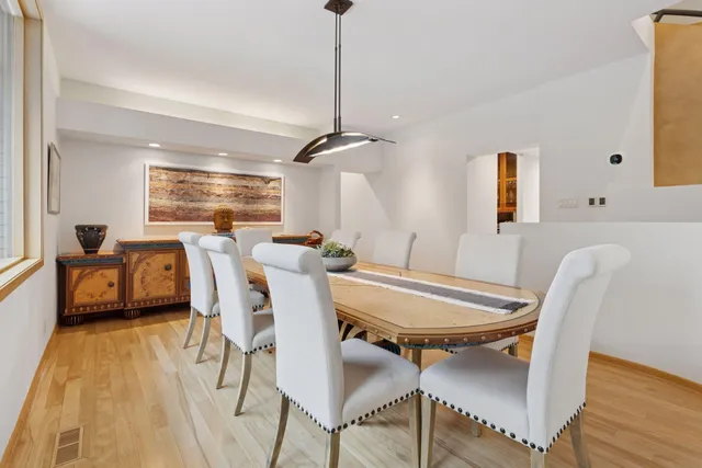 $1,485,000 | 11886 Tapestry Lane, Minnetonka, MN 55305