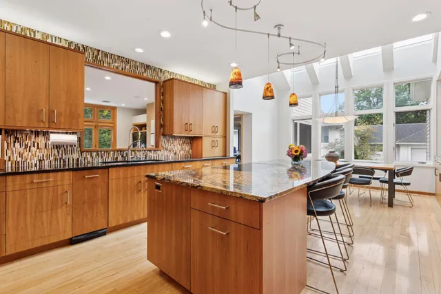 $1,485,000 | 11886 Tapestry Lane, Minnetonka, MN 55305