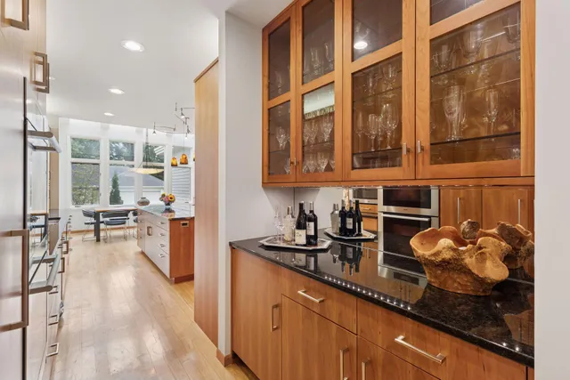 $1,485,000 | 11886 Tapestry Lane, Minnetonka, MN 55305