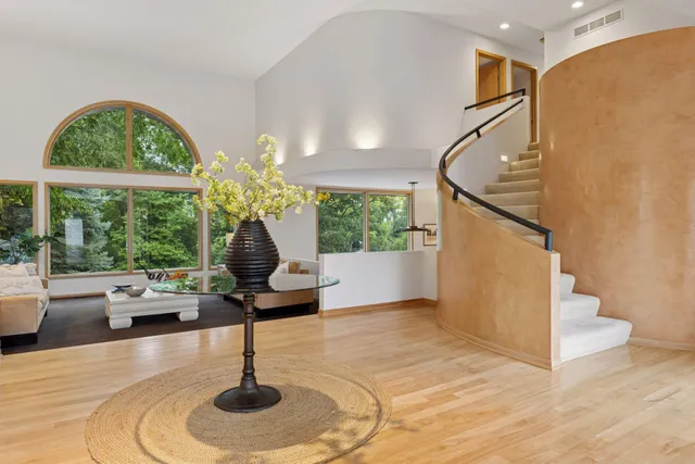 $1,485,000 | 11886 Tapestry Lane, Minnetonka, MN 55305