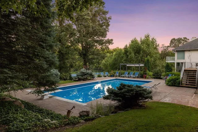 $1,485,000 | 11886 Tapestry Lane, Minnetonka, MN 55305