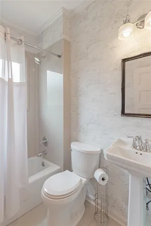 $399,900 | 796 Farm To Market Road 2661, Tyler, TX 75704