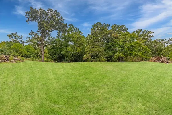 $399,900 | 796 Farm To Market Road 2661, Tyler, TX 75704