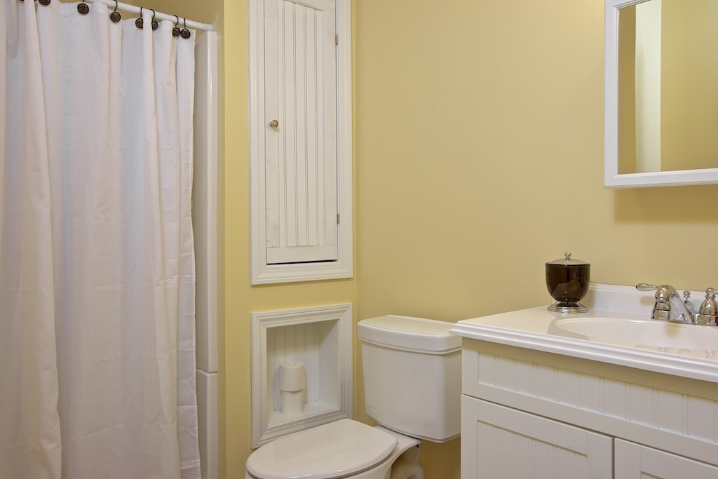 37 Riverside Drive North Reading, MA 01864 - Photo 22 of 26 Gallery Image 22
