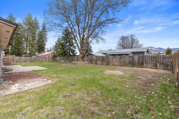$424,900 | 347 Kluth Street, Priest River, ID 83856