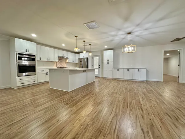 $2,835 | 5426 22nd Street, Lubbock, TX 79407