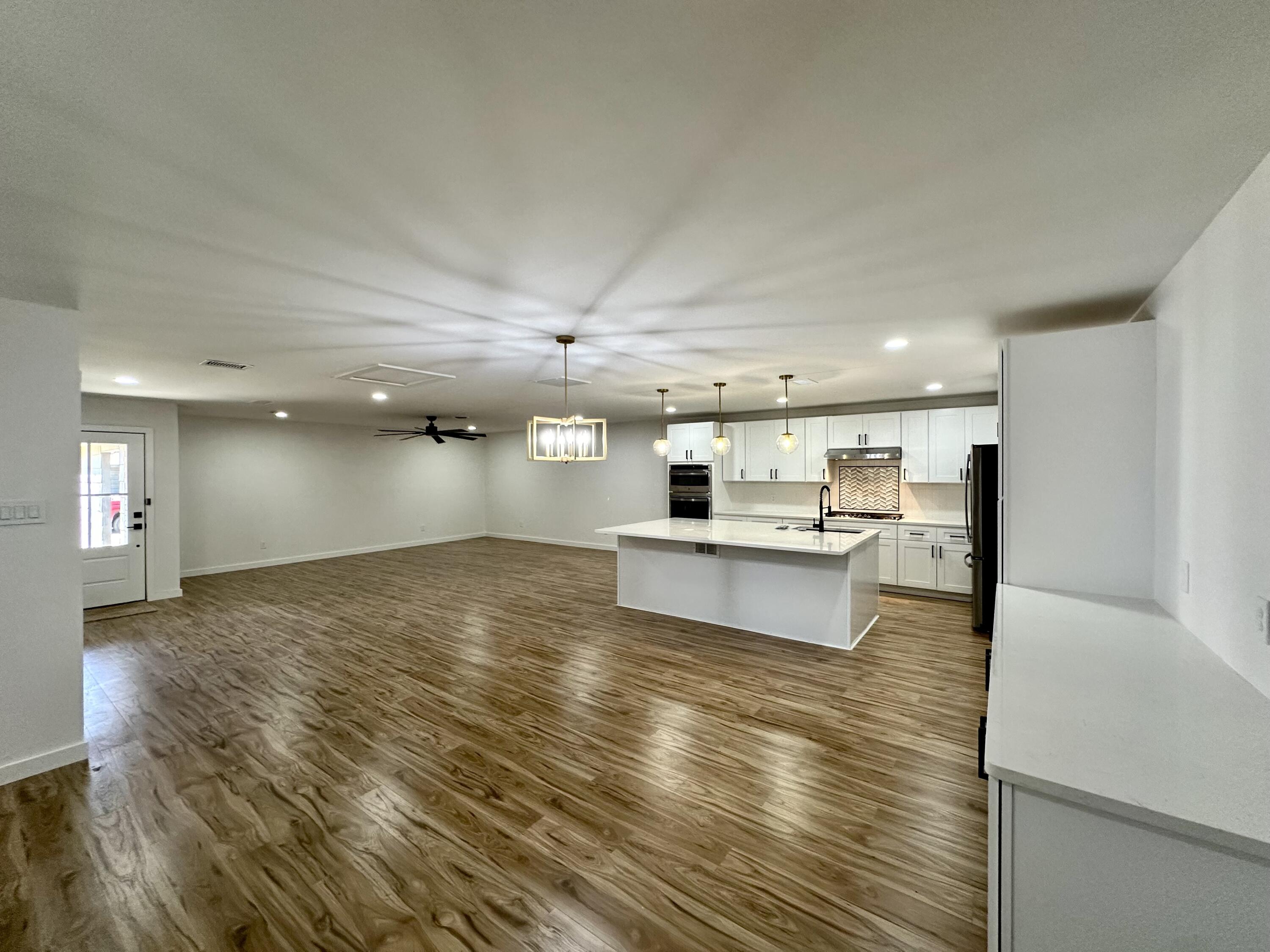 5426 22nd Street Lubbock, TX 79407 - Photo 3 of 26 Image 2