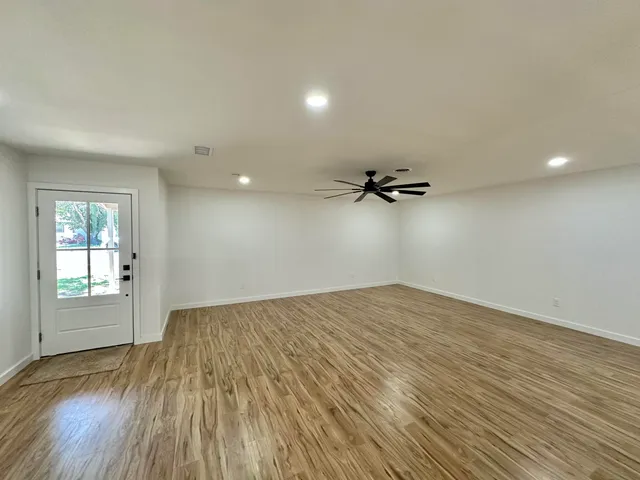 $2,835 | 5426 22nd Street, Lubbock, TX 79407