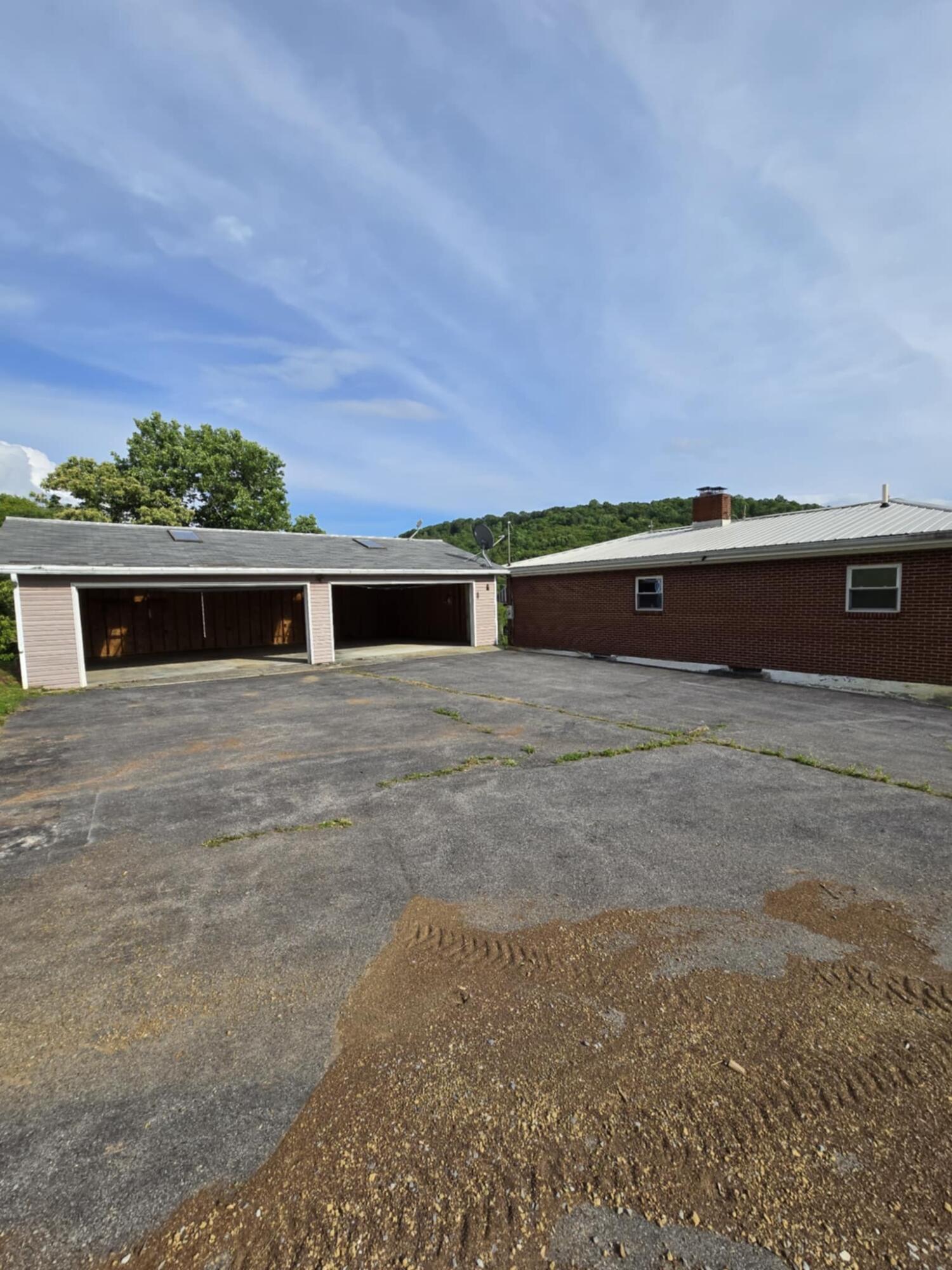 3040 Knobs Road Union, WV 24983 - Photo 16 of 22 Gallery Image 16