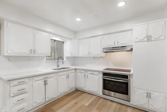 $299,900 | 4676 East Church Avenue, Fresno, CA 93725