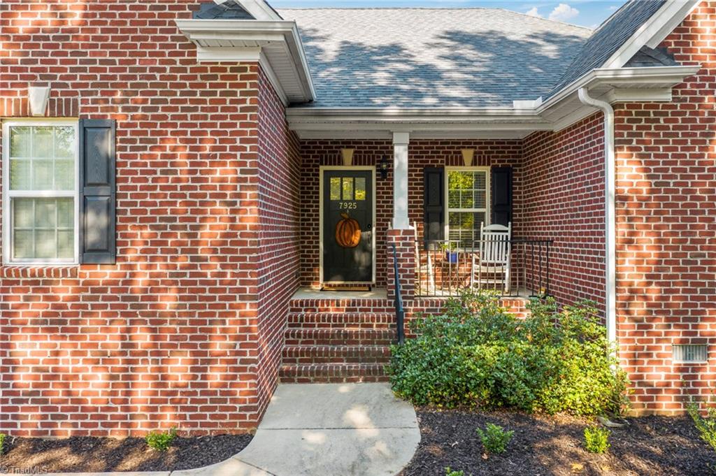 7925 Dull Road Clemmons, NC 27012 - Photo 3 of 34