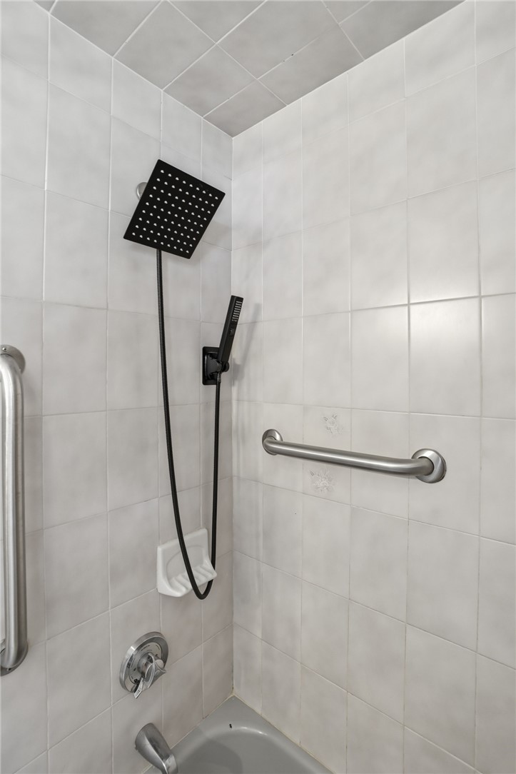 144 Blackrock Road Coventry, RI 02816 - Photo 12 of 33 Rain shower head
