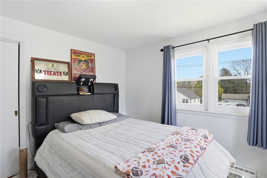 144 Blackrock Road Coventry, RI 02816 - Photo 18 of 33 Bedroom 3