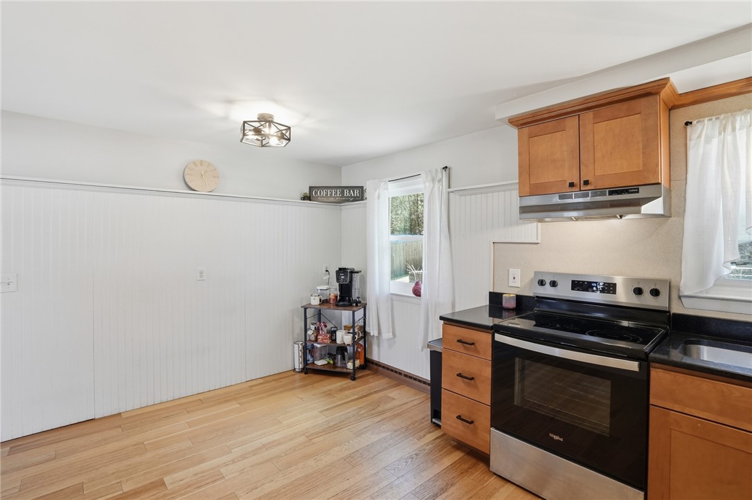 144 Blackrock Road Coventry, RI 02816 - Photo 4 of 33 Kitchen