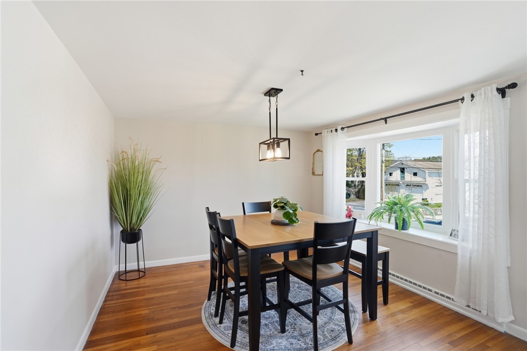 144 Blackrock Road Coventry, RI 02816 - Photo 10 of 33 Dining room