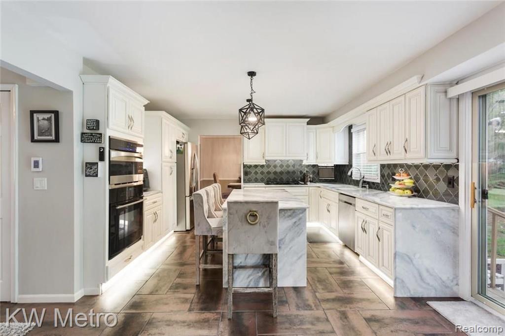 801 Bridgestone Drive Rochester Hills, MI 48309 - Photo 6 of 29