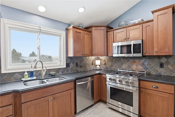 $649,900 | 8361 Highway 5, West Bloomfield, NY 14469