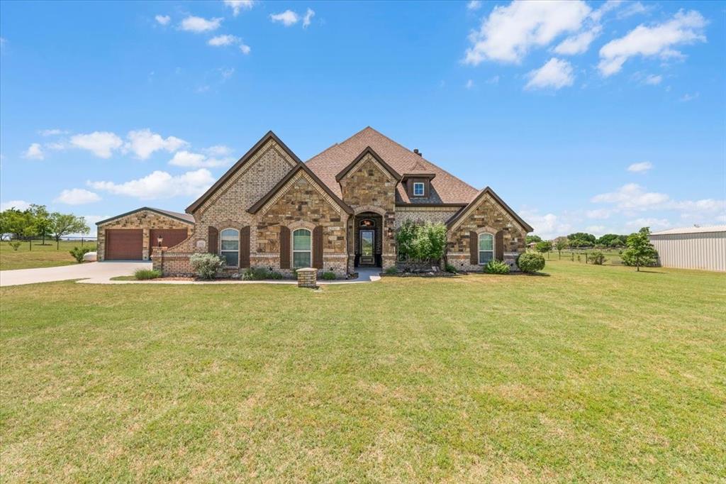 332 Antler Ridge Drive Azle, TX 76020 - Photo 2 of 40
