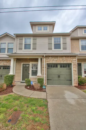 $1,895 | 735 Tulip Grove Road, Unit 235, Hermitage, TN 37076