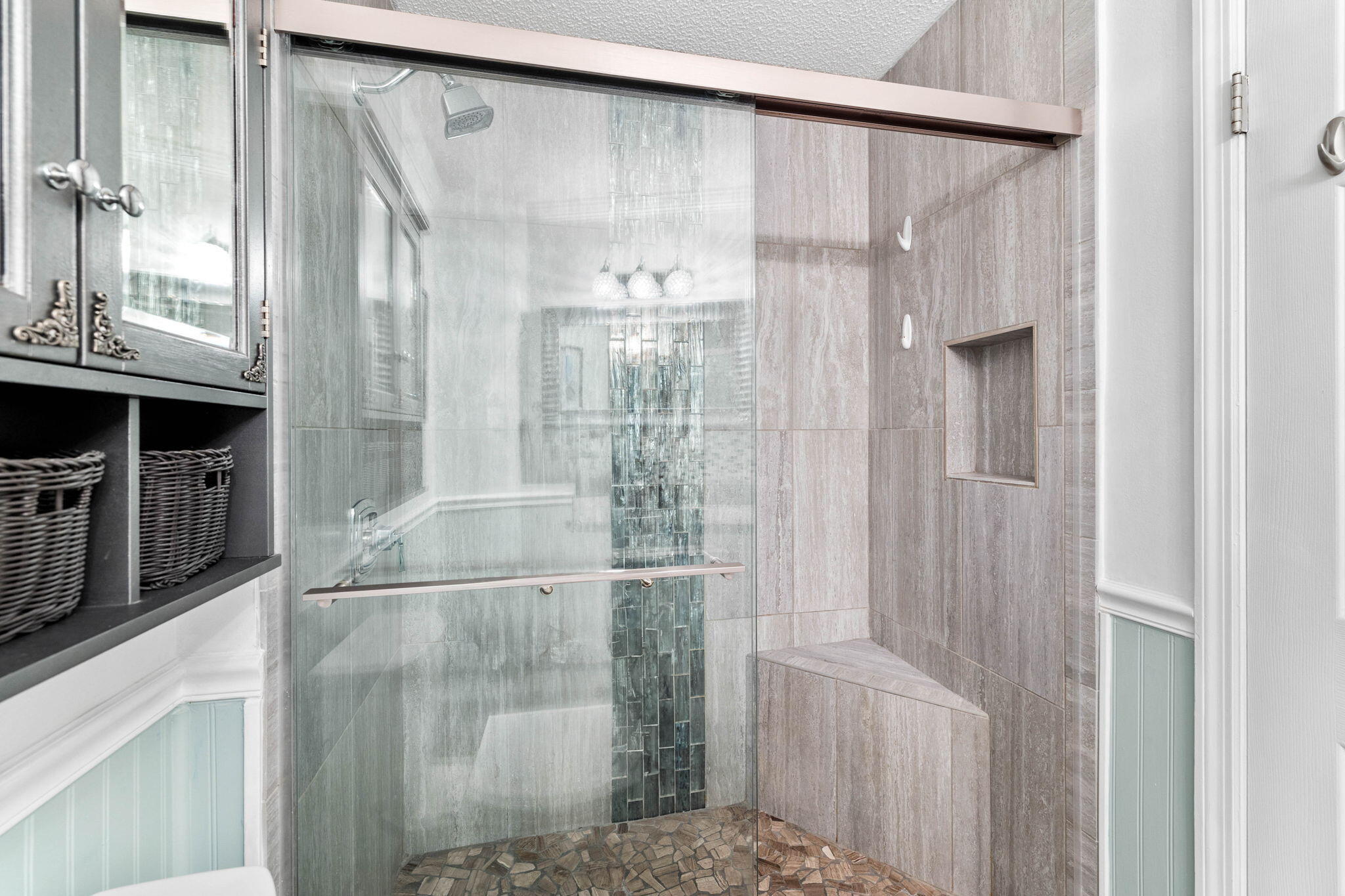 285 Payne Street, Unit 19B Destin, FL 32550 - Photo 16 of 29 a bathroom with a glass shower door